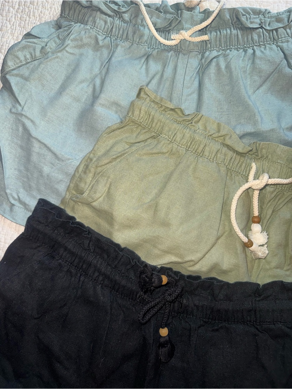 Linen Shorts (Black, Sage, Light Blue) - Picture 2 of 4